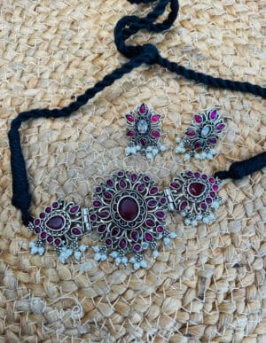 Brass Replica Monalisa Stone Necklace Set