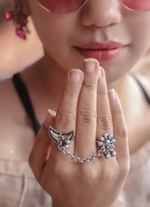 Oxidised-Silver-Dual-Adjustable-Finger-Ring-Model