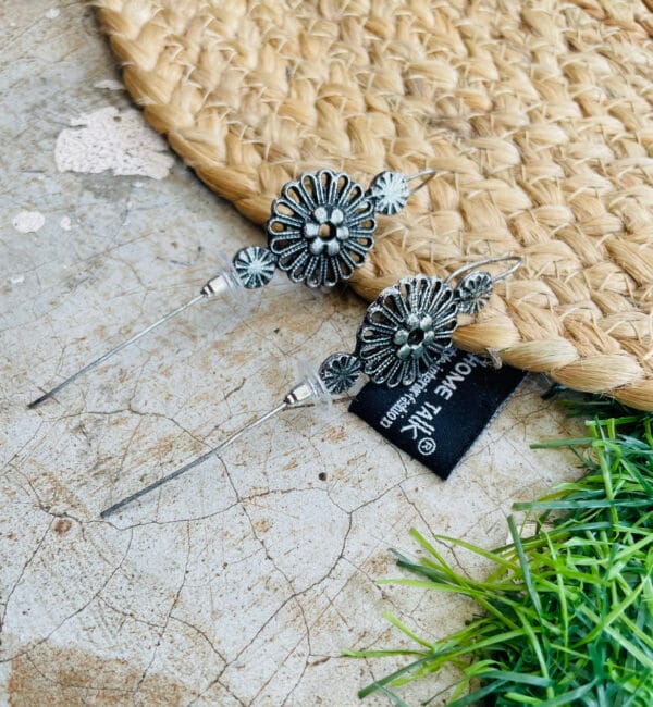 Oxidised-Pin-Bugadi-Earring.jpeg-2