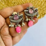 brass-replica-monalisa-stone-earrings