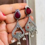 brass-replica-monalisa-stone-earrings