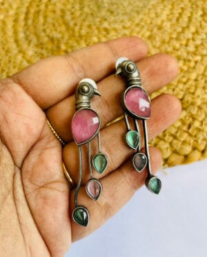 brass-replica-monalisa-stone-statement-earrings