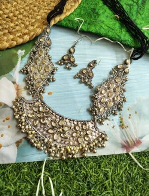 oxidised-silver-kundan-heavy-necklace-set