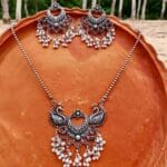 oxidised-silver-pearl-necklace-set