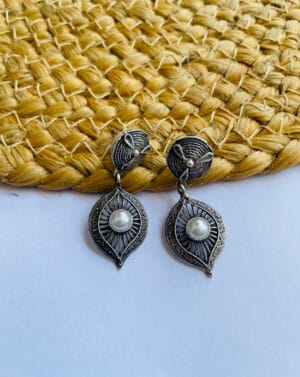 brass-replica-earring