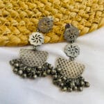 brass-replica-earring