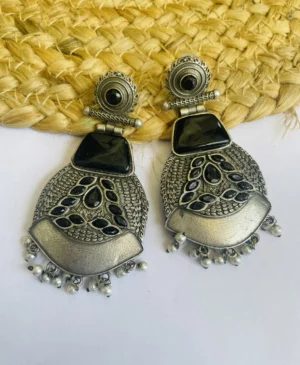 brass-replica-earring