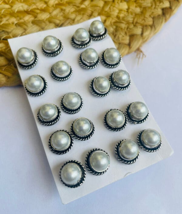 brass-replica-white-moti-earrings