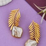 gold-plated-mother-of-pearl-earrings