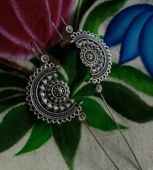oxidised-silver-pin-bugadi-earring