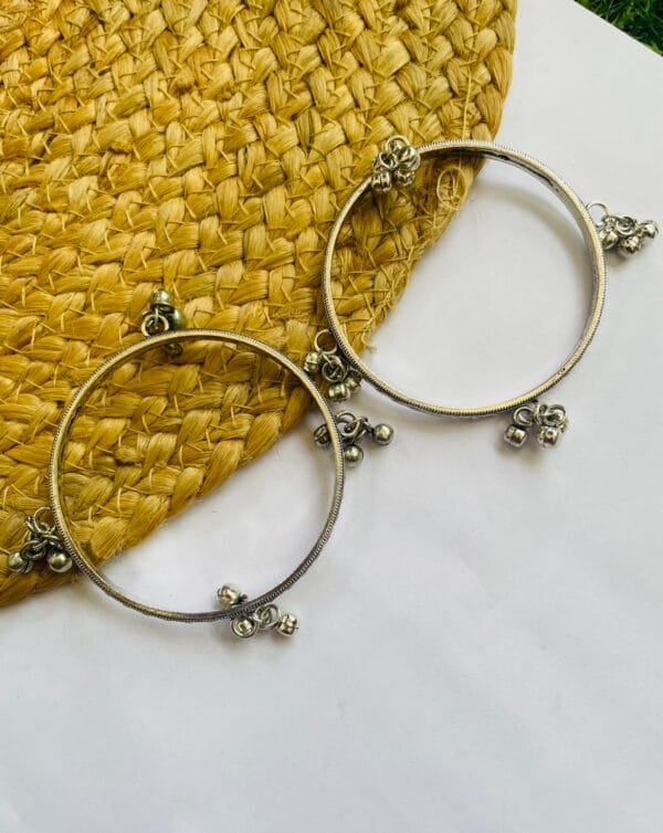 brass-ghungroo-bangle-set-2