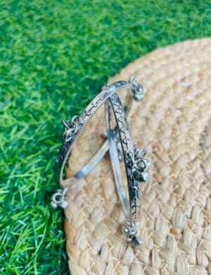 brass-ghungroo-bangle-set