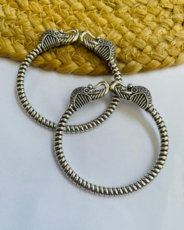 brass-silver-pair-bangle