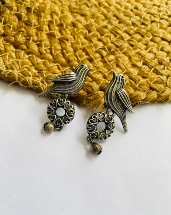 brass-silver-replica-bird-shape-earring