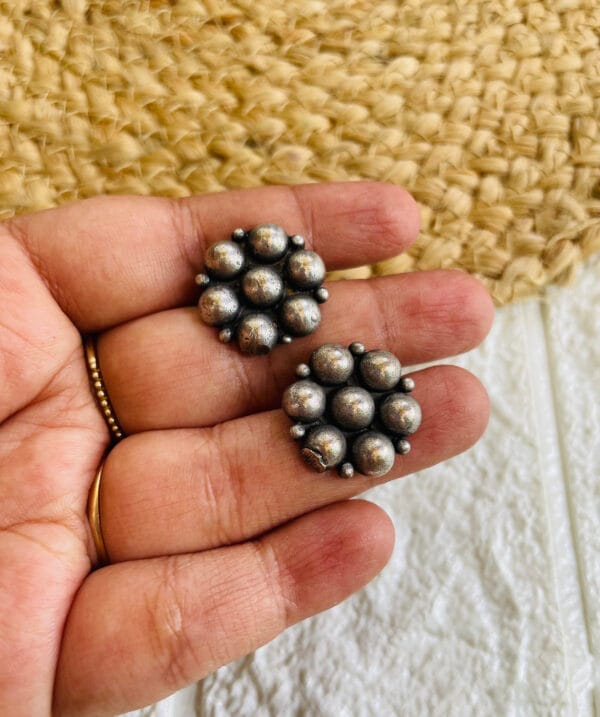 brass-silver-replica-earring-2