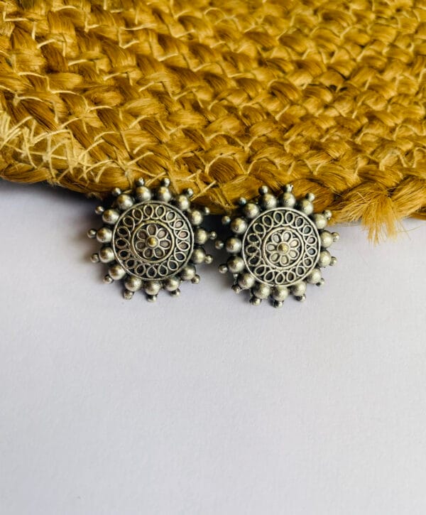 brass-silver-replica-earring