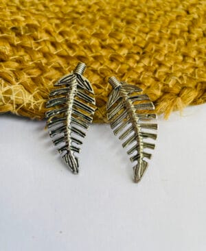 brass-silver-replica-leaf-shape-earring