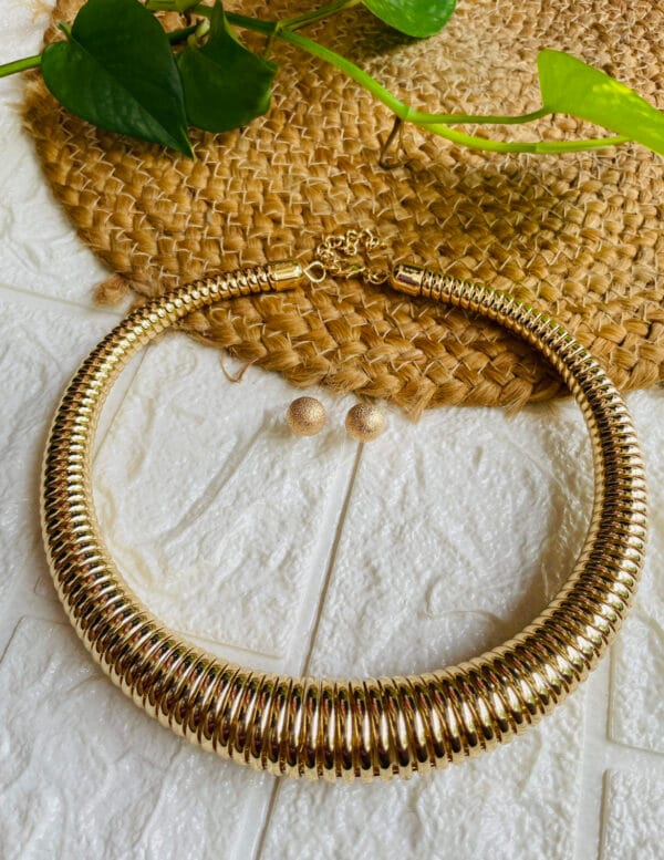 gold-plated-anti-tarnish-necklace-set-2
