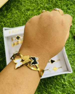 golden-anti-tarnish-adjustable-bangle-model