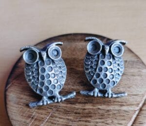 brass-replica-owl-shape-stud-earring