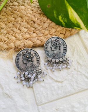 brass-silver-replica-coin-shape-earring-4