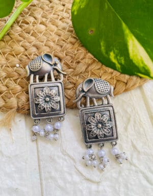 brass-silver-replica-earring-14