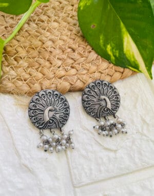 brass-silver-replica-peacock-shape-earring-4
