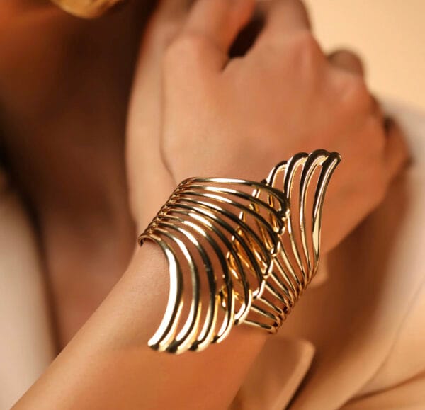 golden-anti-tarnish-adjustable-bangle-2-model