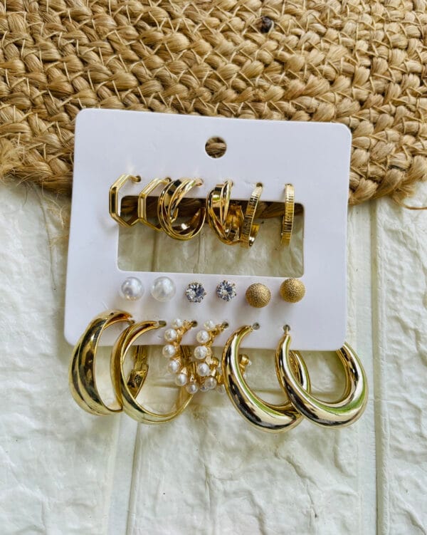 golden-anti-tarnish-earrings-4-card2