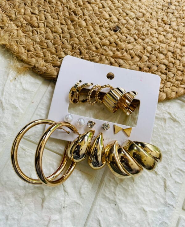 golden-anti-tarnish-earrings-4-card8