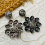 brass-replica-flower-shape-earring-3