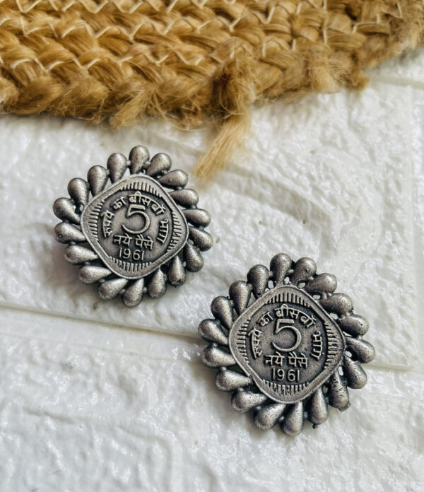 brass-silver-replica-earring