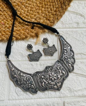 brass-silver-replica-necklace-set-with-earrings
