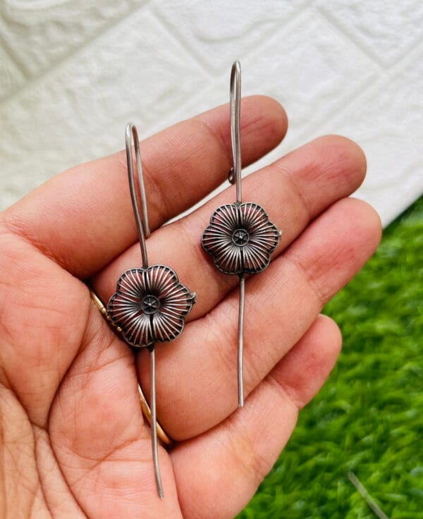 brass-silver-replica-pin-bugadi-earring-3