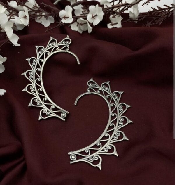 brass-silver-replica-ear-cuff-15-1