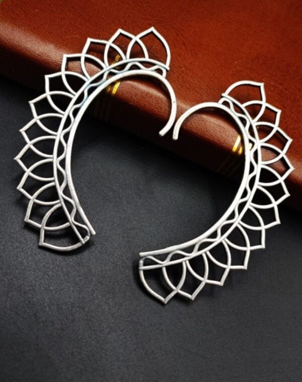 rass-silver-replica-ear-cuff-17-2