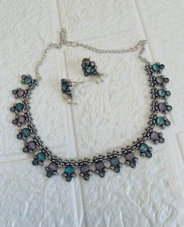 brass-silver-monalisa-stone-necklace-set-2-sea-green-pink