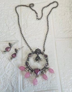 brass-silver-monalisa-stone-necklace-set-3-pink