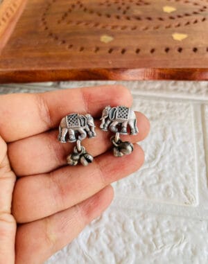 brass-silver-replica-earring-50