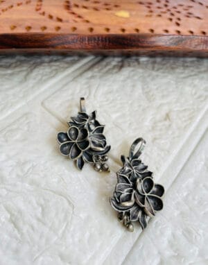 brass-silver-replica-ear-cuff-28 brass-silver-replica-ear-cuff-28