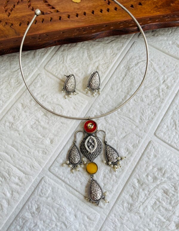 brass-silver-replica-necklace-set-with-earrings-17-1 brass-silver-replica-necklace-set-with-earrings-17-1