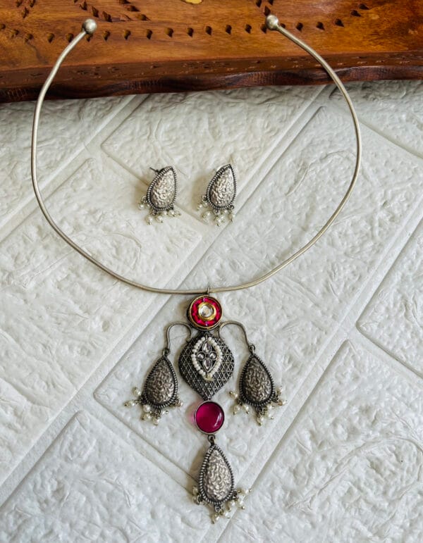 brass-silver-replica-necklace-set-with-earrings-17-2 brass-silver-replica-necklace-set-with-earrings-17-2