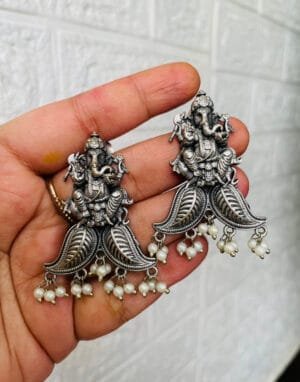 brass-silver-replica-earring-80
