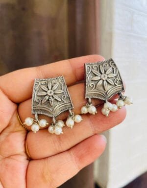 brass-silver-replica-earring-99